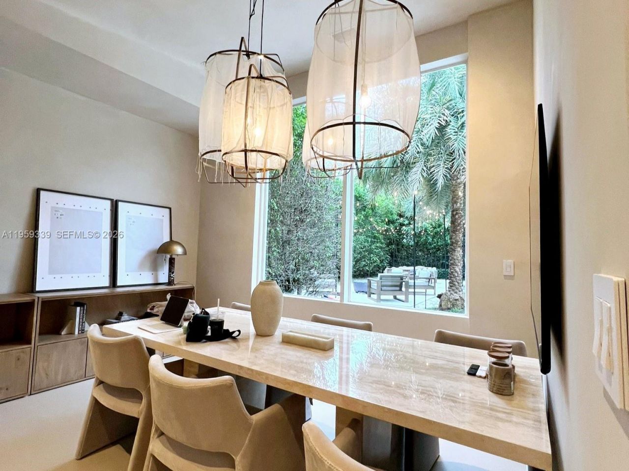 910 N Venetian Dr, Miami, FL 33139 Photo