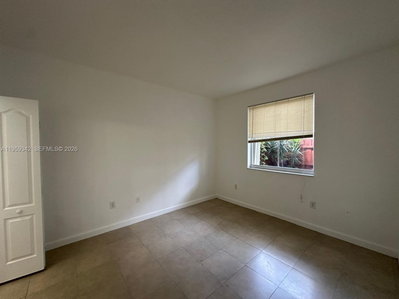 1661 SE 29th Ct, Unit 104, Homestead, FL 33035 Photo