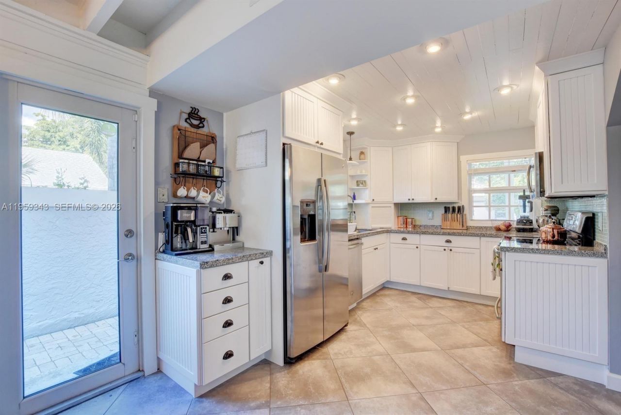 1210 SW 19th St , Boca Raton, FL 33486 Photo