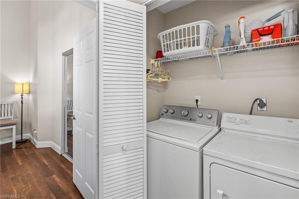 541 Windsor Sq, Naples, FL 34104 Photo