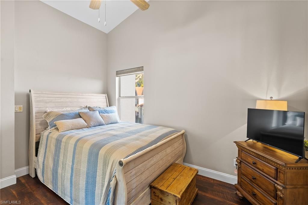 541 Windsor Sq, Naples, FL 34104 Photo