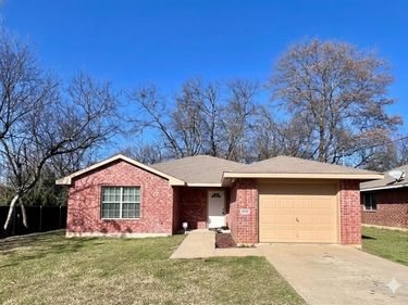 1311 Nolte Drive, Dallas, TX 75208