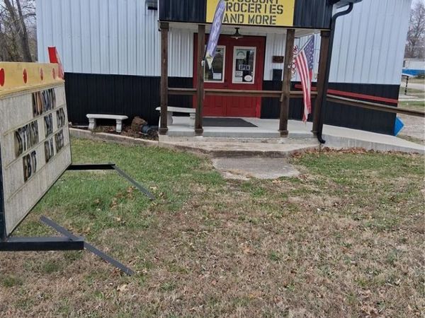 404 E Scenic Rivers Boulevard, Salem, MO 65560