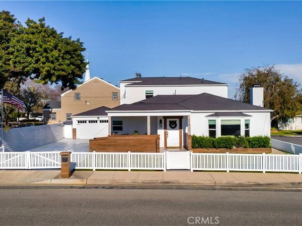 308 E 18th Street, Costa Mesa, CA 92627