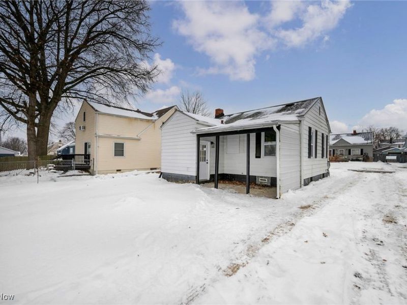 896 Indian Trail, Akron, OH 44314 Photo 30