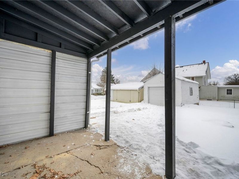 896 Indian Trail, Akron, OH 44314 Photo 32