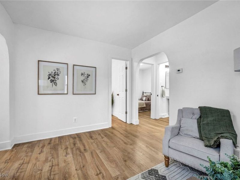 896 Indian Trail, Akron, OH 44314 Photo 8