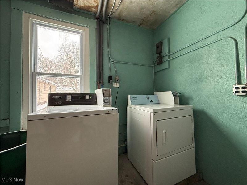 3834 Bosworth Road, Cleveland, OH 44111 Photo 8