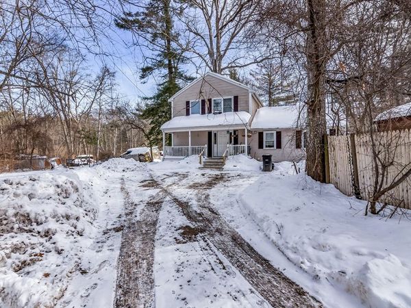 1 Poplar Rd, Halifax, MA 02338