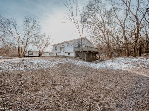 2505 Knox Road, Sidney, IA 51652