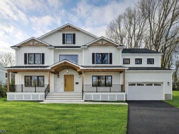 2087 Dogwood Dr, Scotch Plains, NJ 07076