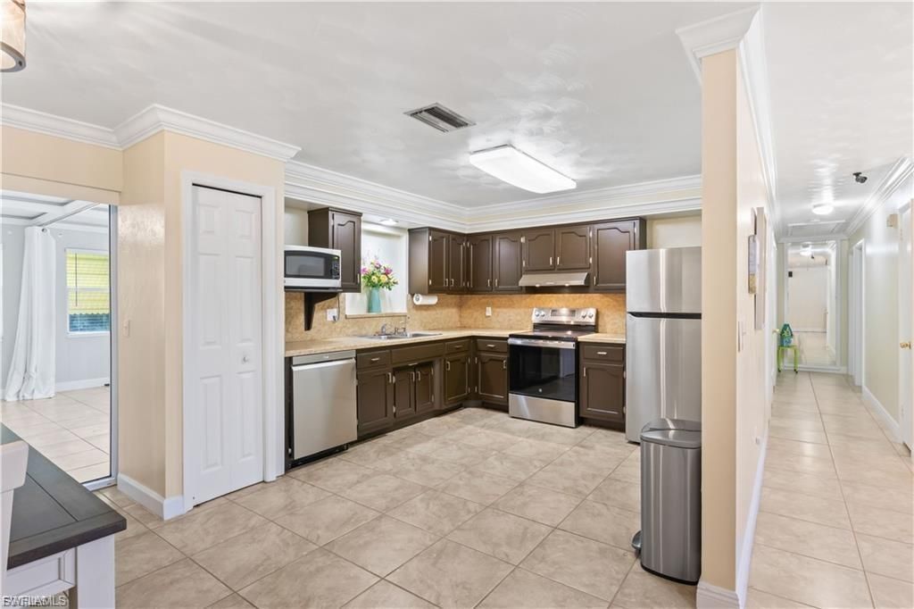 2248 Ephraim Ave, Fort Myers, FL 33907 Photo