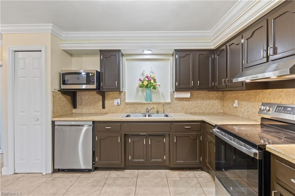 2248 Ephraim Ave, Fort Myers, FL 33907 Photo