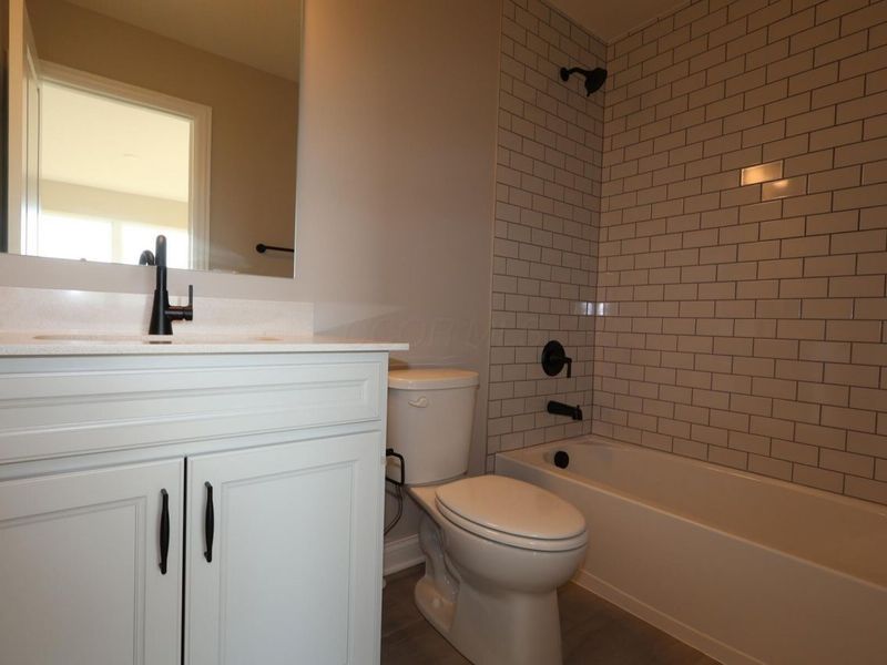 230 River Birch Drive, Galena, OH 43021 Photo 8