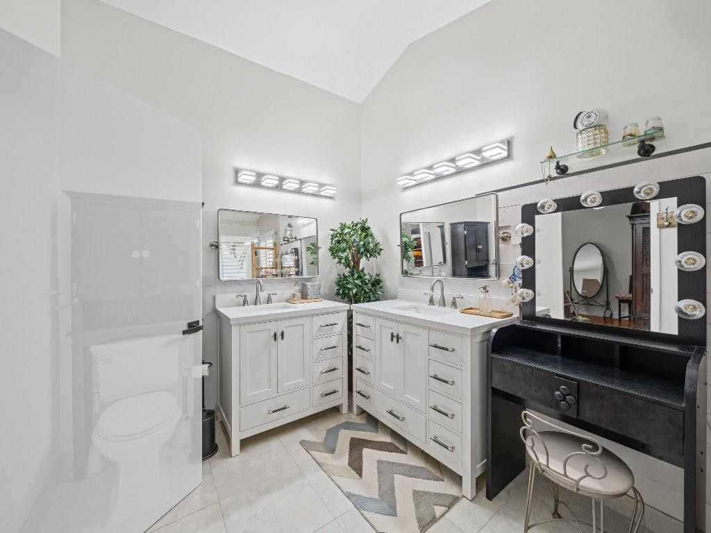 23313 Water Cir, Boca Raton, FL 33486 Photo