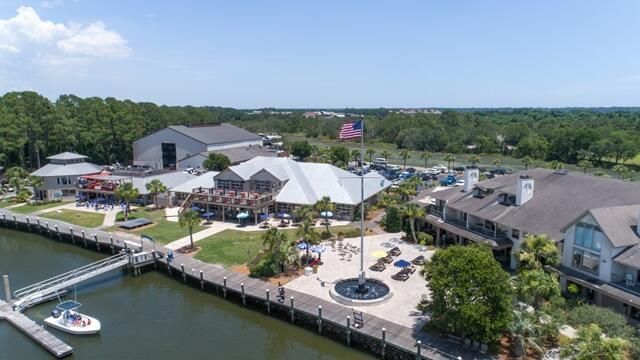 1948 Marsh Oak Lane Photo 14