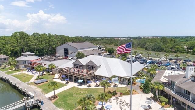 1948 Marsh Oak Lane Photo 15