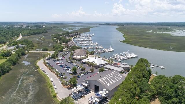 1948 Marsh Oak Lane Photo 8