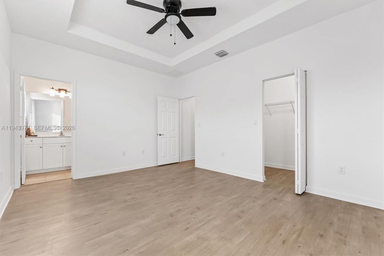 3386 W 106th Ter, Hialeah, FL 33018 Photo