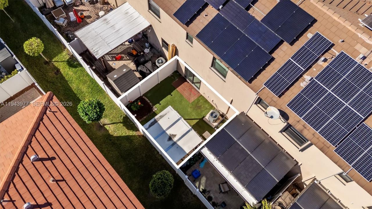 3386 W 106th Ter, Hialeah, FL 33018 Photo