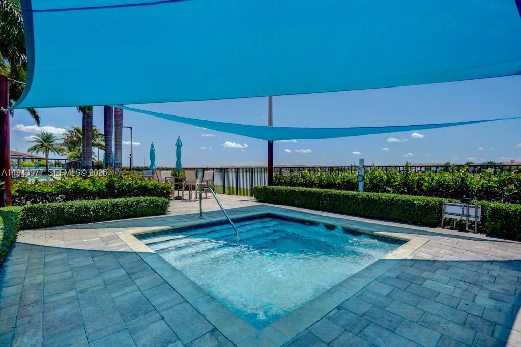 3386 W 106th Ter, Hialeah, FL 33018 Photo