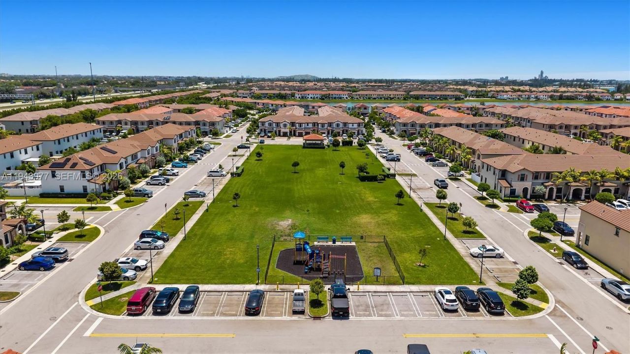 3386 W 106th Ter, Hialeah, FL 33018 Photo