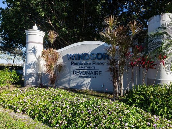 11133 SW 8th St, Unit 306, Pembroke Pines, FL 33025