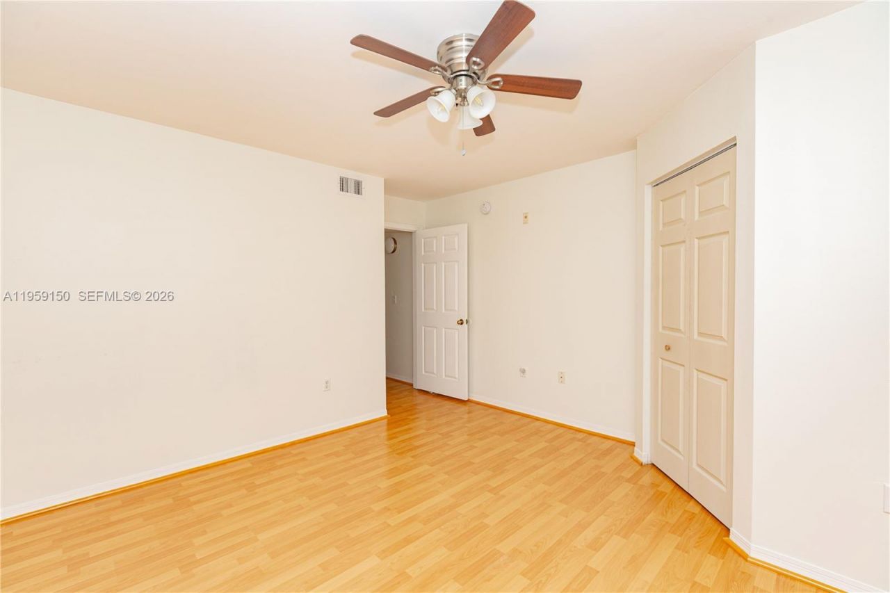 11133 SW 8th St, Unit 306, Pembroke Pines, FL 33025 Photo