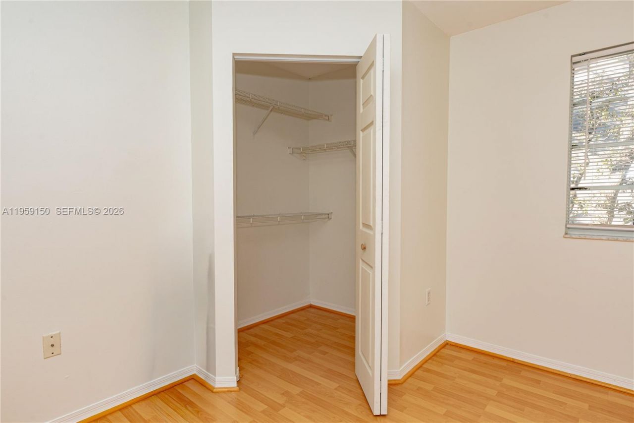 11133 SW 8th St, Unit 306, Pembroke Pines, FL 33025 Photo