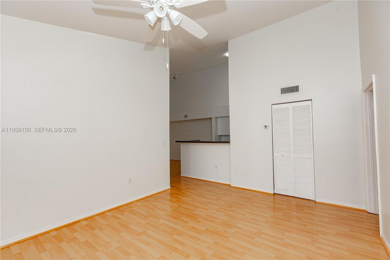 11133 SW 8th St, Unit 306, Pembroke Pines, FL 33025 Photo