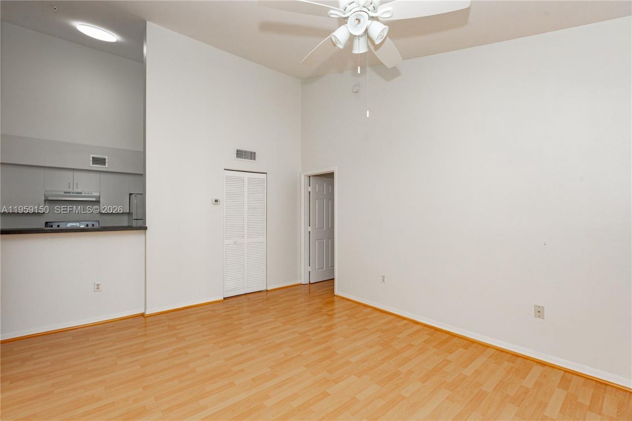 11133 SW 8th St, Unit 306, Pembroke Pines, FL 33025 Photo