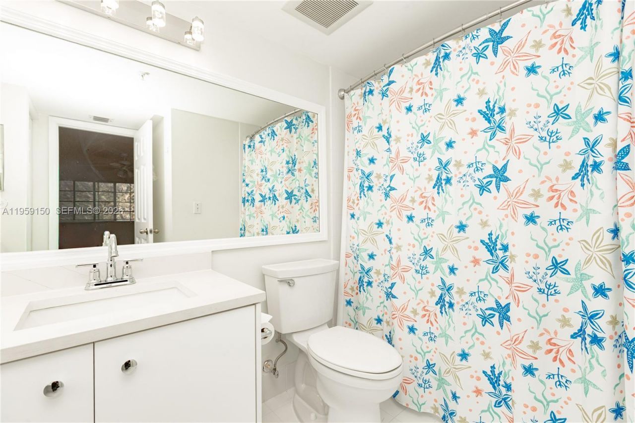 11133 SW 8th St, Unit 306, Pembroke Pines, FL 33025 Photo