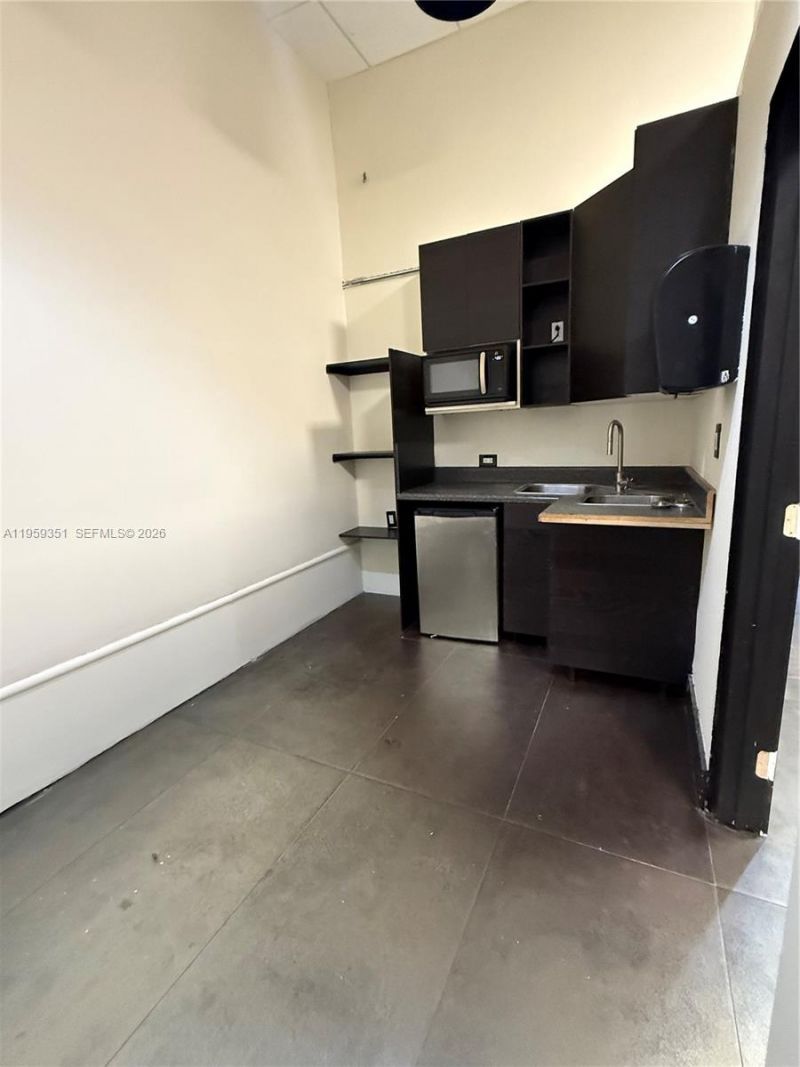 4960 NW 165th St , Unit B1, Miami Gardens, FL 33014 Photo