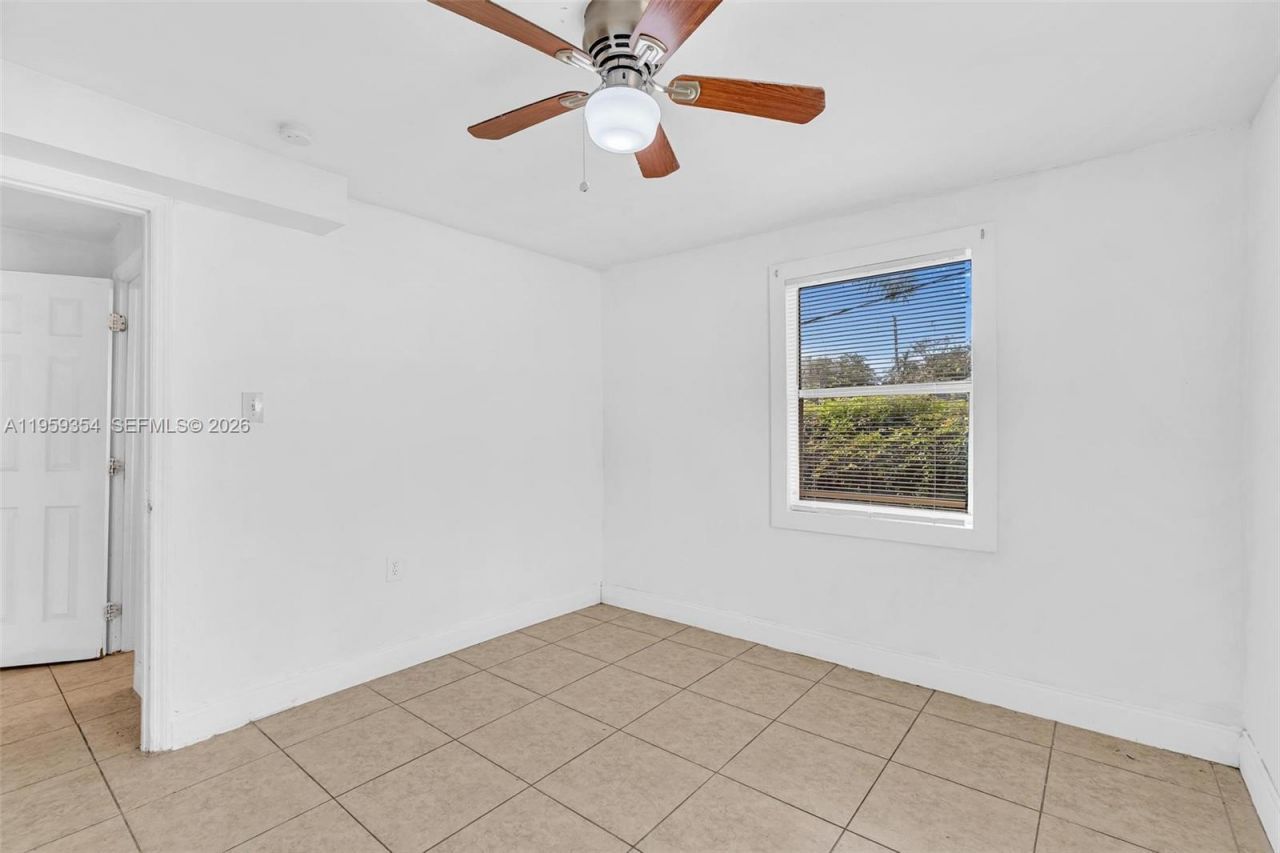 2800 NW 6th Ct, Fort Lauderdale, FL 33311 Photo
