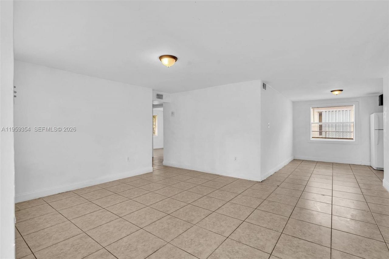 2800 NW 6th Ct, Fort Lauderdale, FL 33311 Photo
