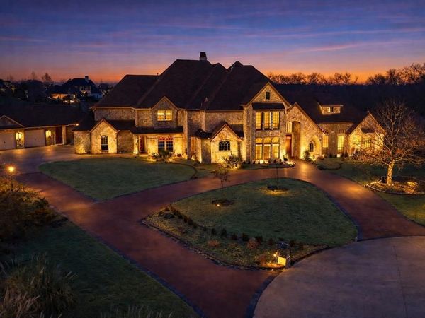 530 Ridge Point Drive , Heath, TX 75126