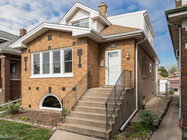 7960 W Birchdale Avenue, Elmwood Park, IL 60707