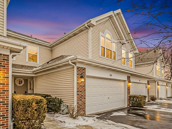 20 Peach Tree Court, Algonquin, IL 60102