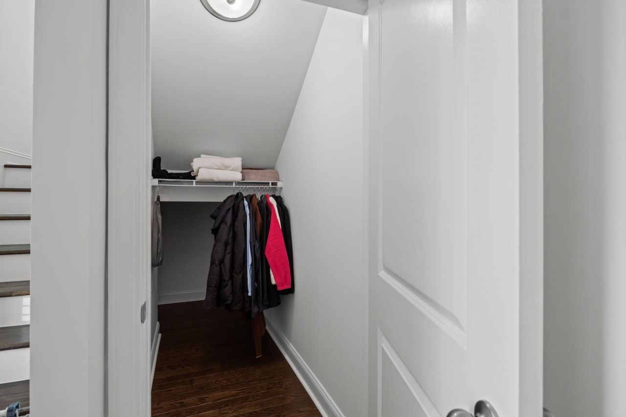 1283 Hammrick Lane Photo 16