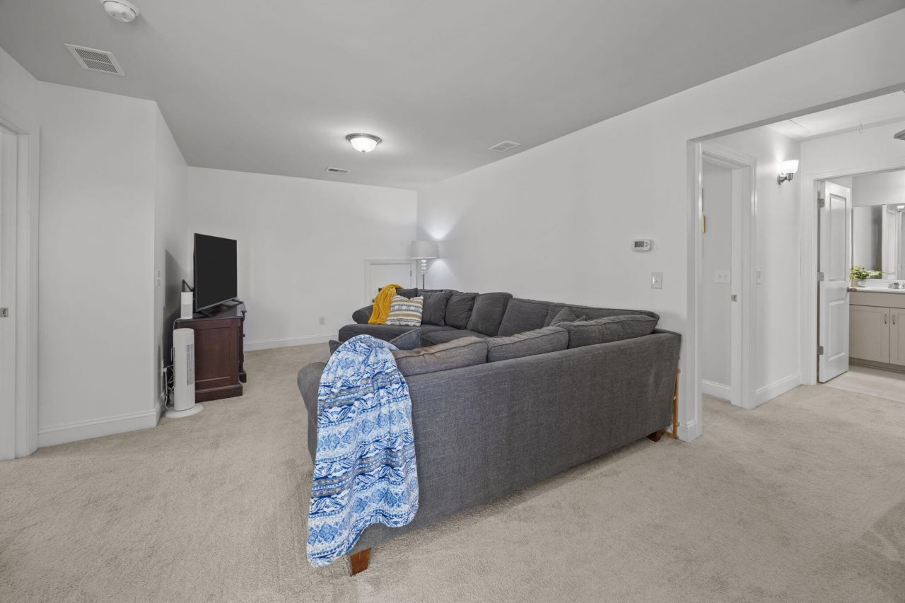 1283 Hammrick Lane Photo 18