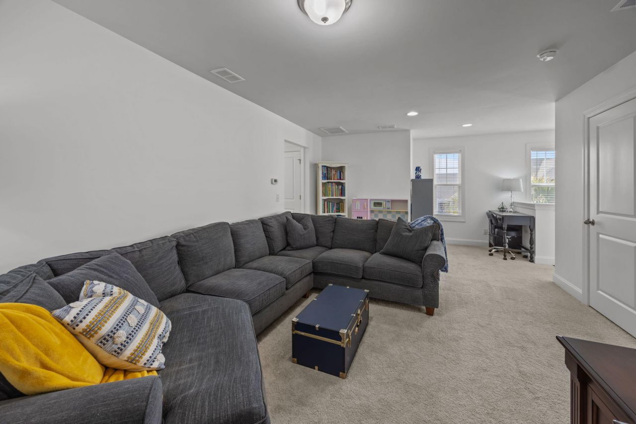 1283 Hammrick Lane Photo 19