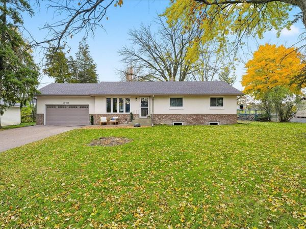 13404 34th Avenue N, Plymouth, MN 55441