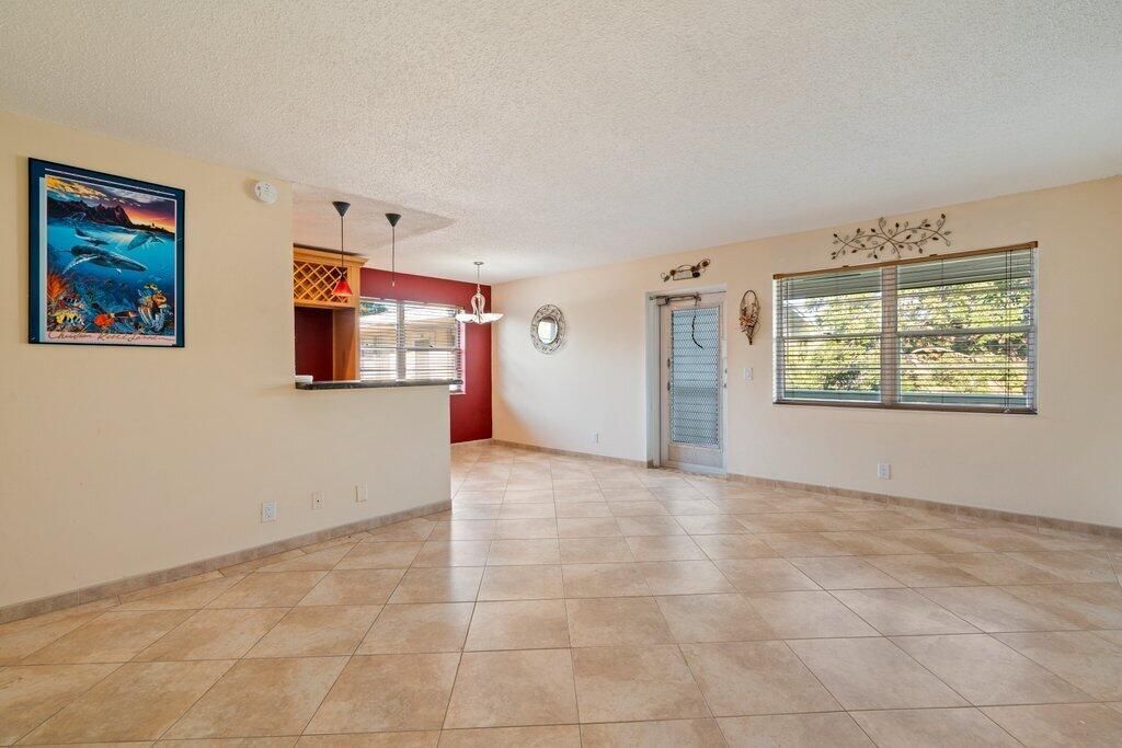 56 Windsor C, West Palm Beach, FL 33417 Photo