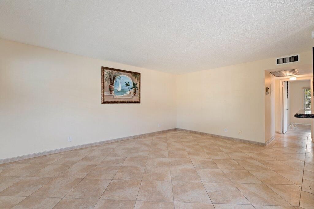 56 Windsor C, West Palm Beach, FL 33417 Photo