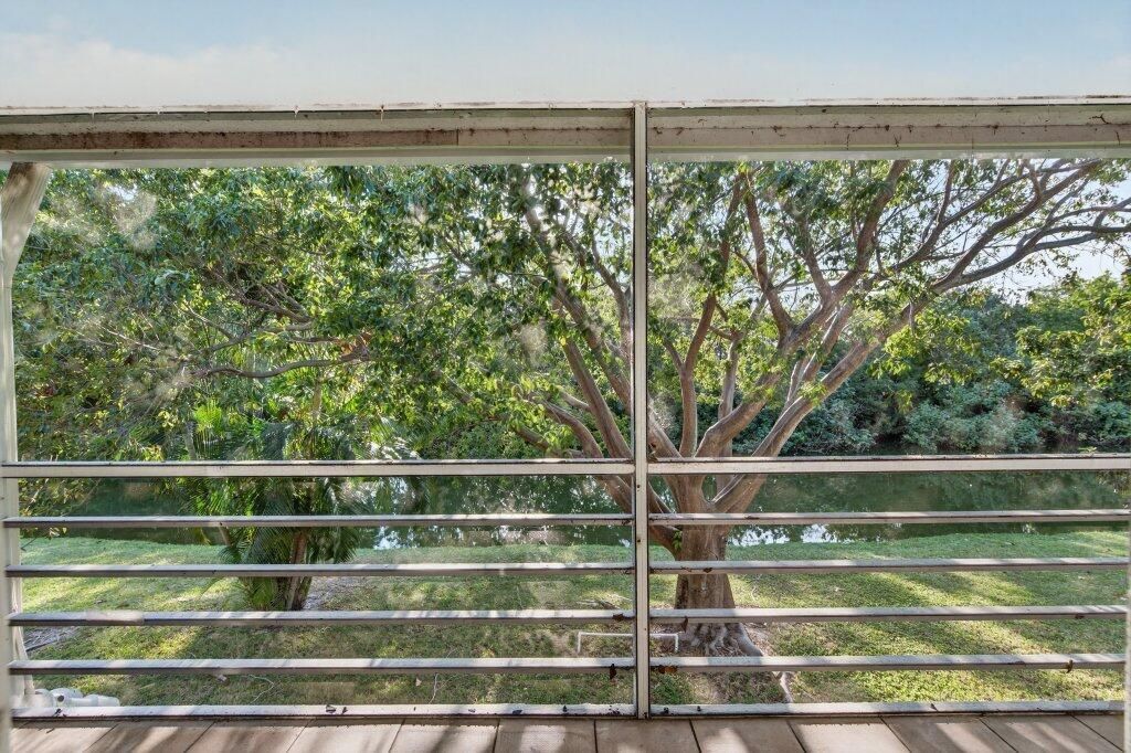 56 Windsor C, West Palm Beach, FL 33417 Photo