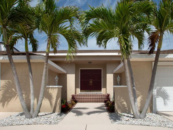 2504 Hibiscus Drive, Belleair Beach, FL 33786