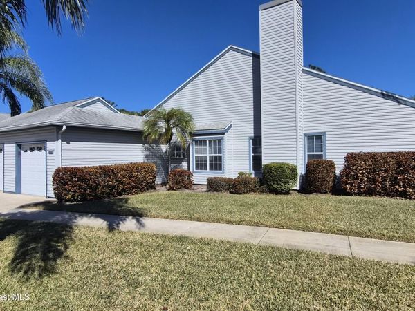 4822 Lake Waterford Way W, Unit 8-224, Melbourne, FL 32901