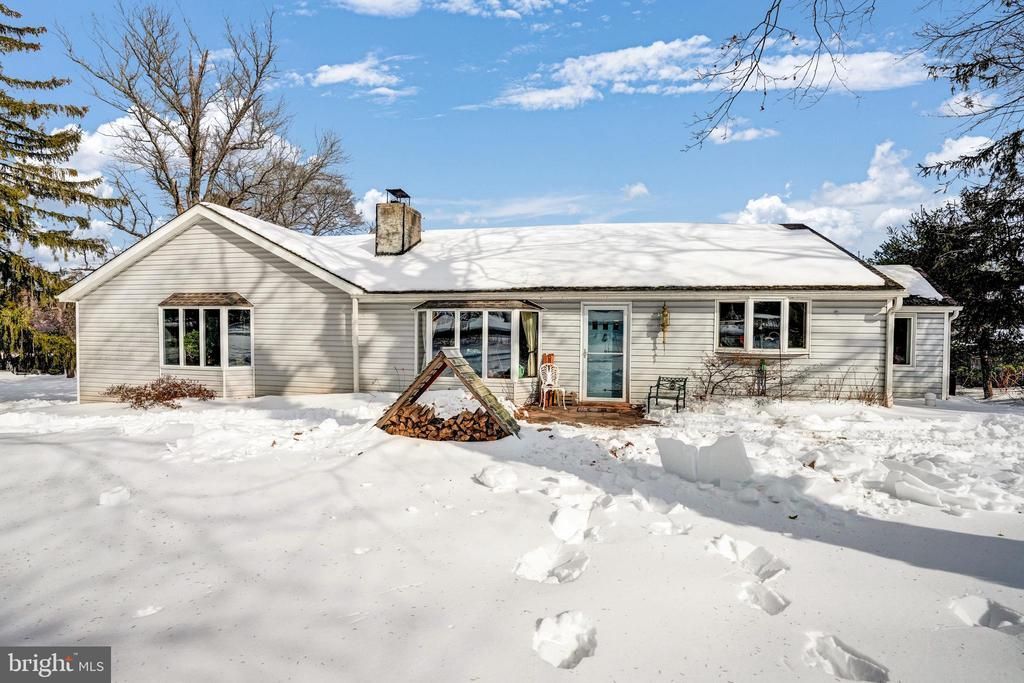 1211 Old Schuylkill Road, Pottstown, PA 19465 Main Photo