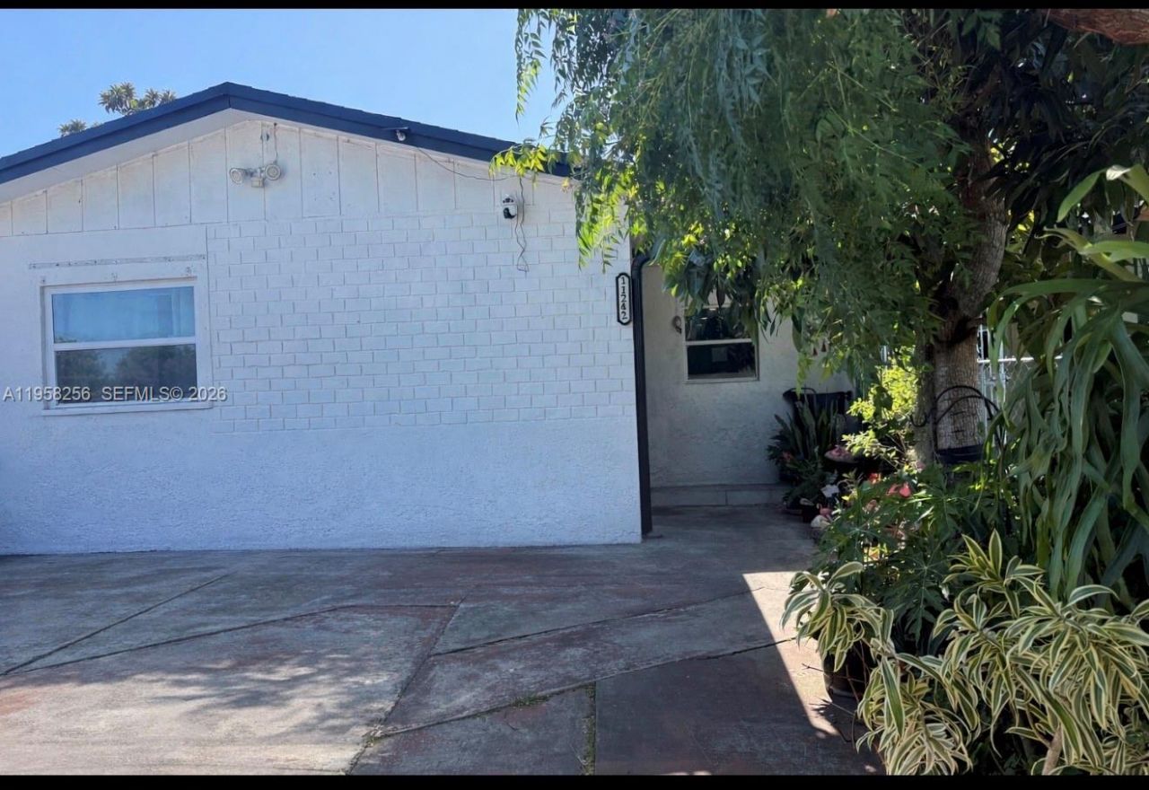 11242 SW 189th Ln, Miami, FL 33157 Photo