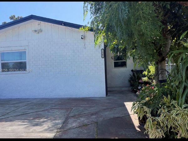 11242 SW 189th Ln, Miami, FL 33157